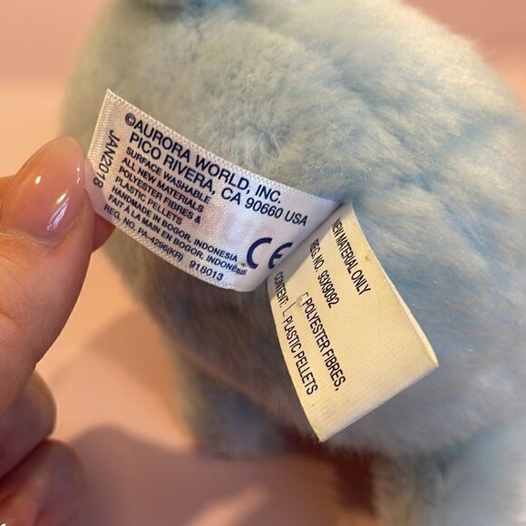 Aurora Light Baby Blue Dolphin Excellent Used Condition 6” long For Kids - Picture 8 of 8